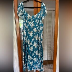 Old Navy Blue and White Floral Maxi Dress